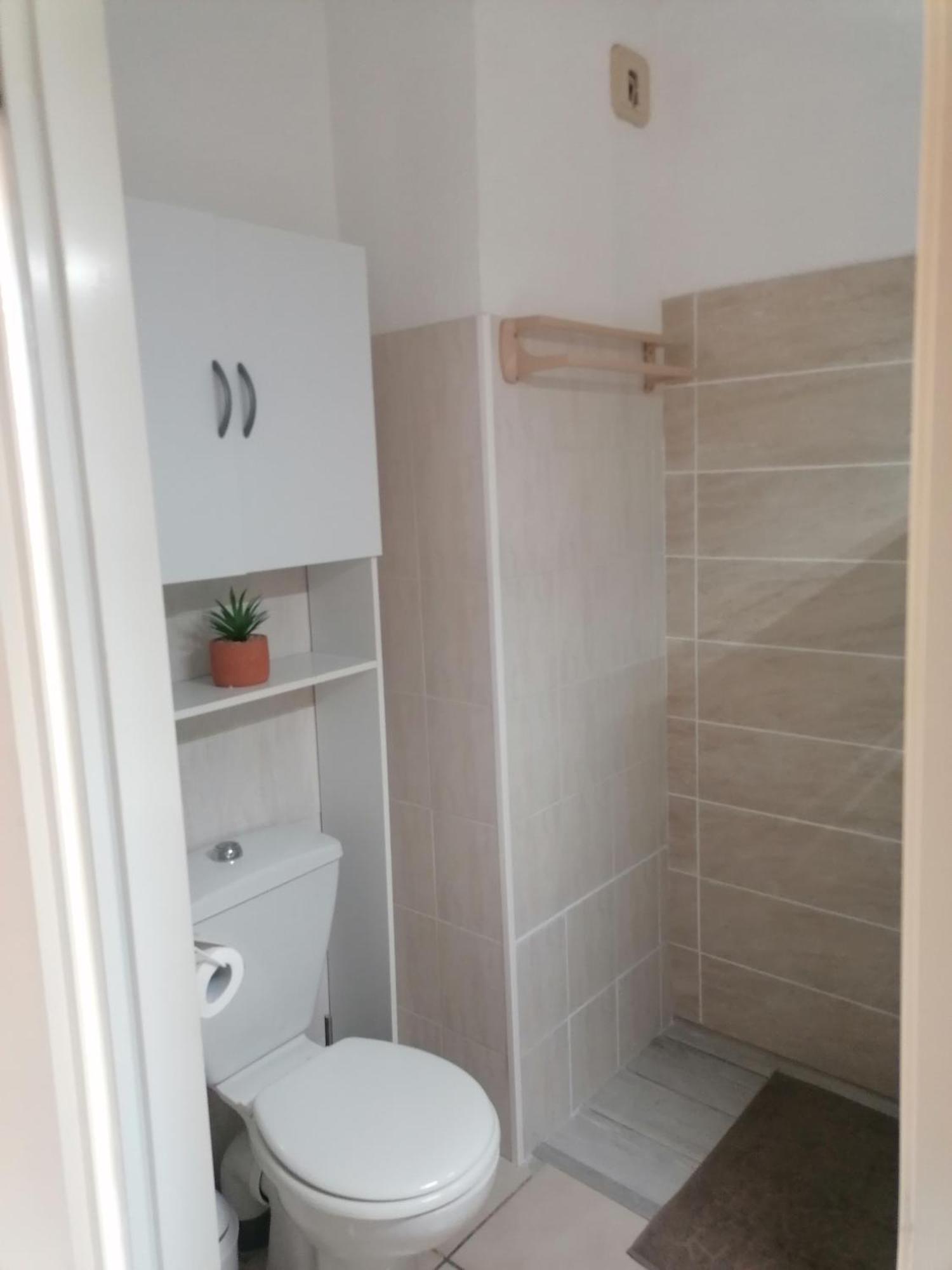Studio 4 personnes bord de mer avec piscine wifi Cervione Extérieur photo